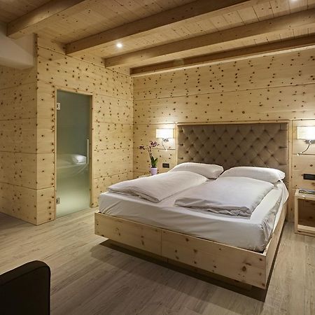 Hotel Garni My Ledro ピエーヴェ・ディ・レードロ エクステリア 写真