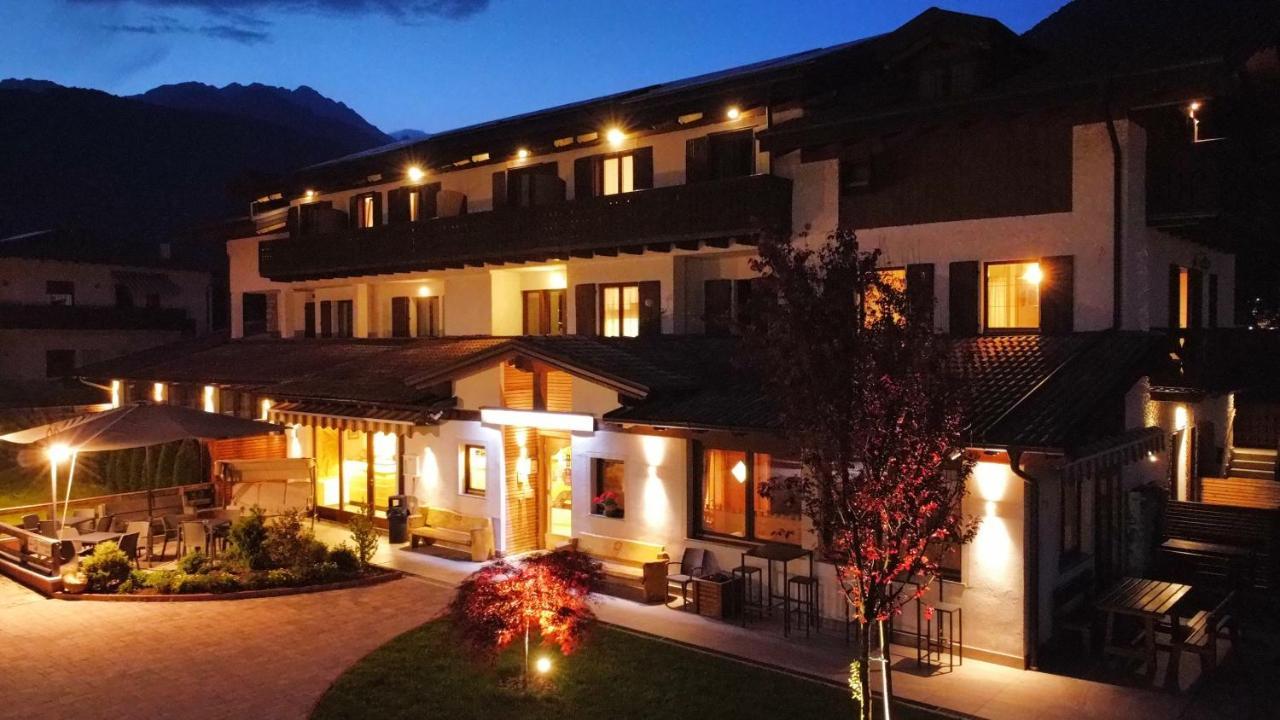 Hotel Garni My Ledro ピエーヴェ・ディ・レードロ エクステリア 写真