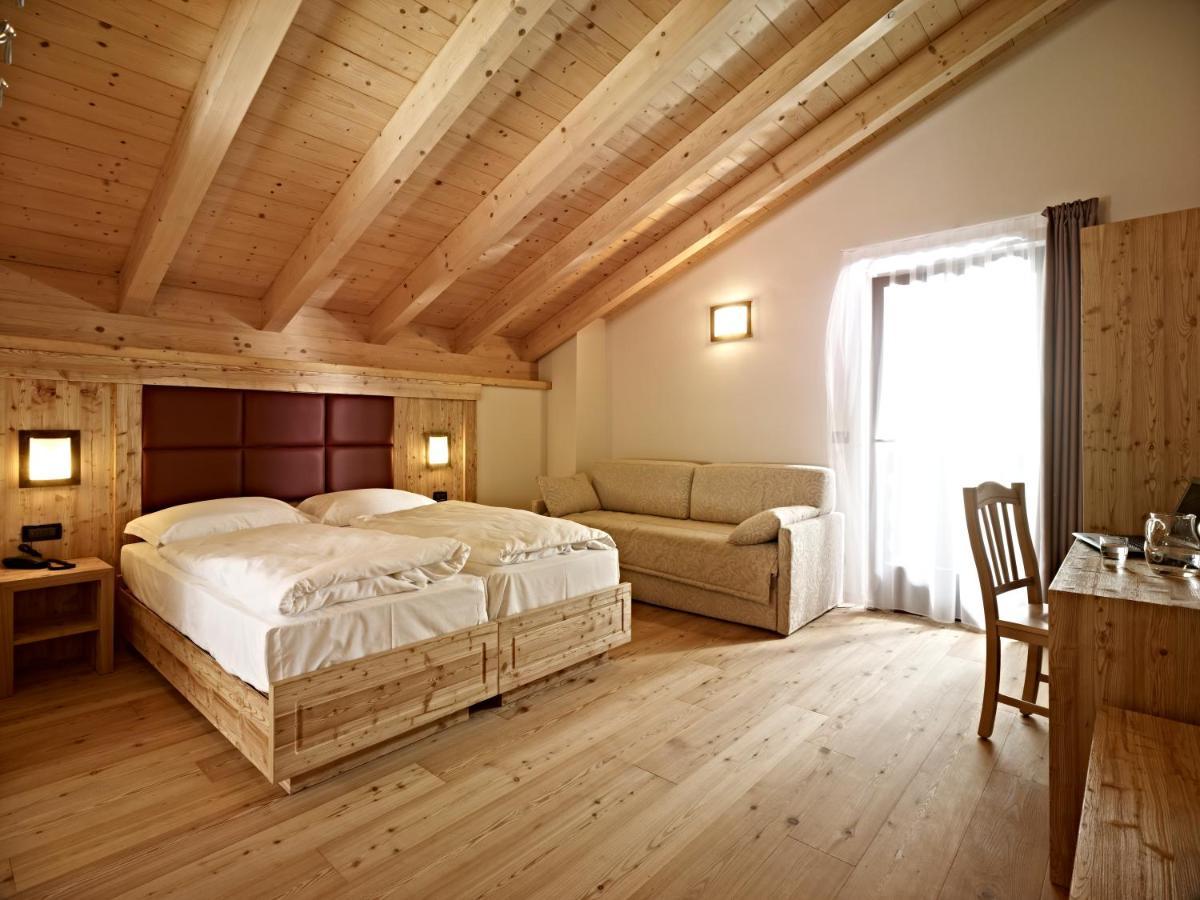 Hotel Garni My Ledro ピエーヴェ・ディ・レードロ エクステリア 写真