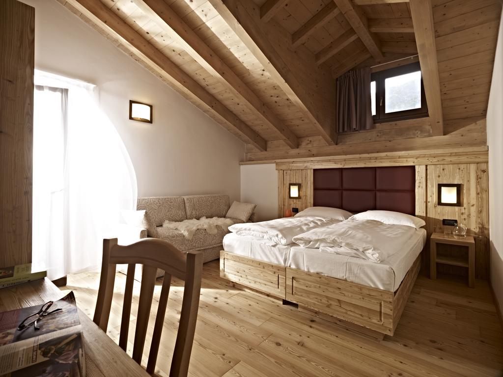 Hotel Garni My Ledro ピエーヴェ・ディ・レードロ エクステリア 写真